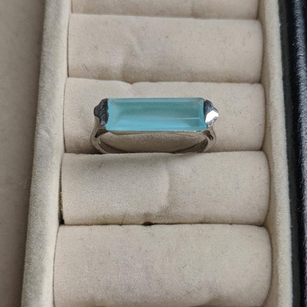 Chalcedony ring
